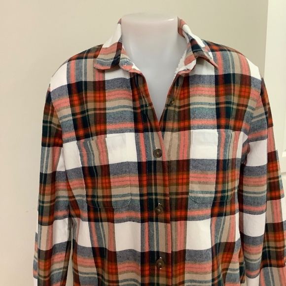 J.CREW Sherpa lined Plaid Shacket Sz S fits S-M 34-35 bust - Picture 2 of 16
